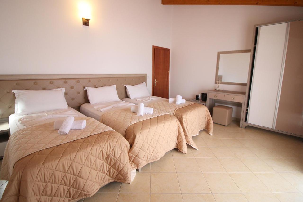 Atlantis Apartments Sarandë Exterior foto